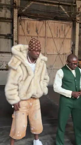 ASAKE, WIZKID, SARZ, AND SKILLIBENG IN THE SAME ROOM! 🤯🔥#fypviralシ #tiktokafrica #trendingvideo 