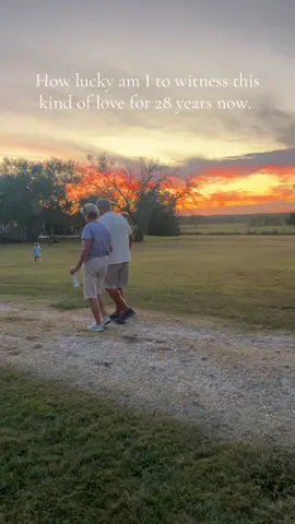 Two of my favorite people. 🤍