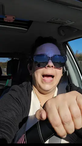 THIS IS HEALING! One of my favorite things is to drive and jam out! Anyone else?? #KNAkreations #contentcreator #jammin #jammingout #reallife 