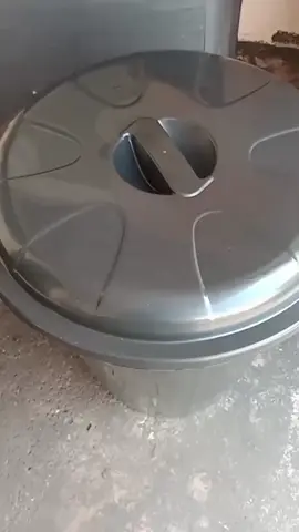 Lixeira com Tampa 100 litros #tiktokshop #tiktokviral #tiktokvenda 