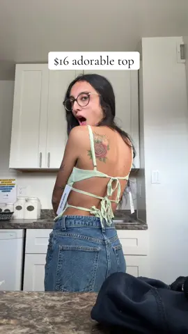#find #cute #girls #top 