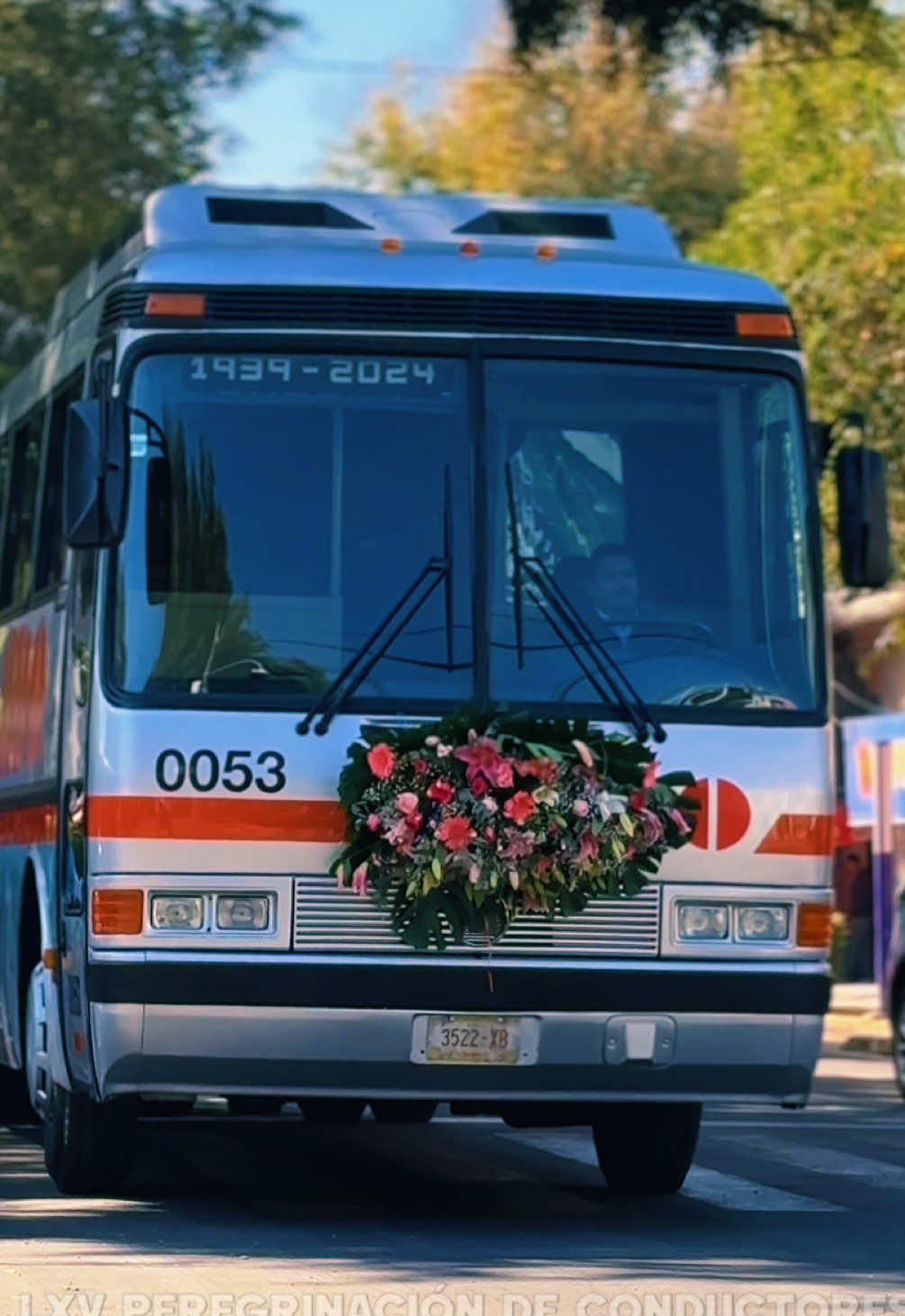 LXV Peregrinación de Conductores #ADO a la Basílica de Guadalupe. #SomosAutobuserosDeCorazon  #autobusesdemexico  #LosClasicosNuncaMueren  #ConductoresProfesionales 