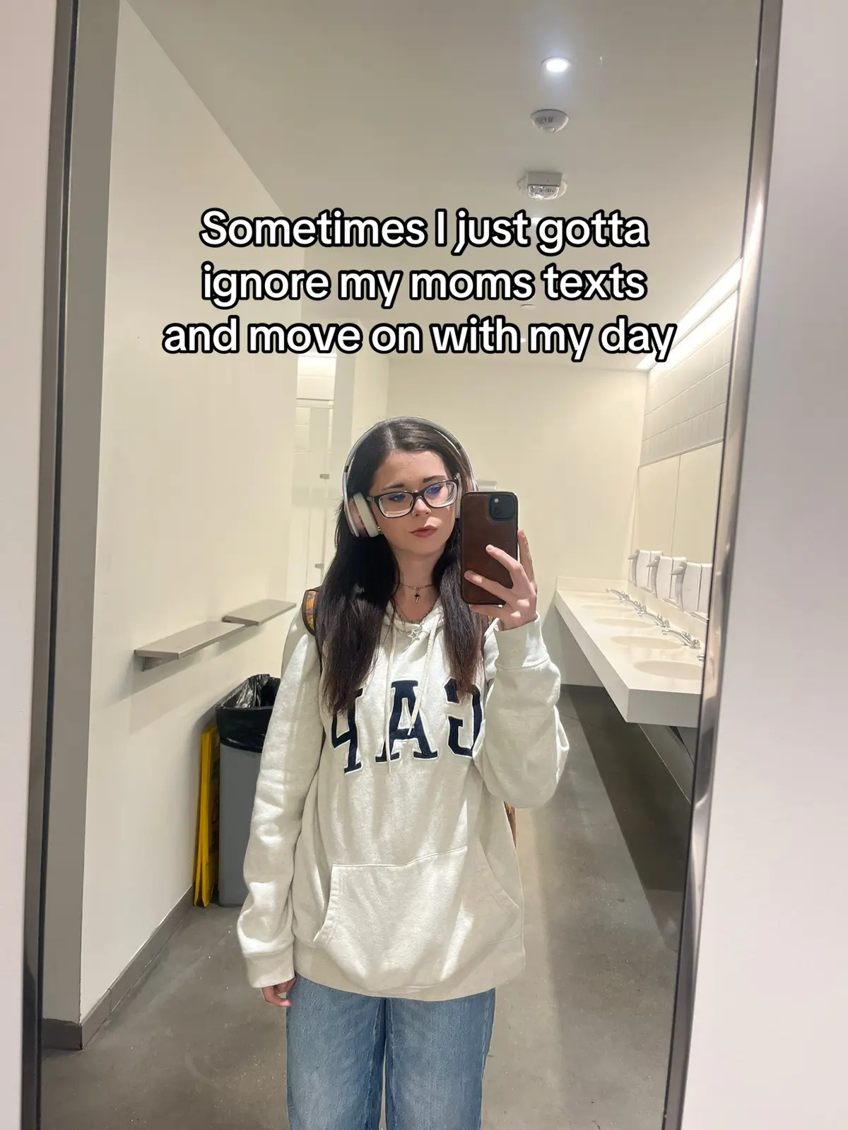 🛸👽 - leyla #fyp #mom #fyy #aliens 