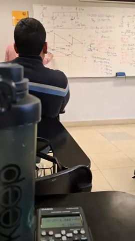 #ingenieria  #ingcivil  #upn #estatica #clases 