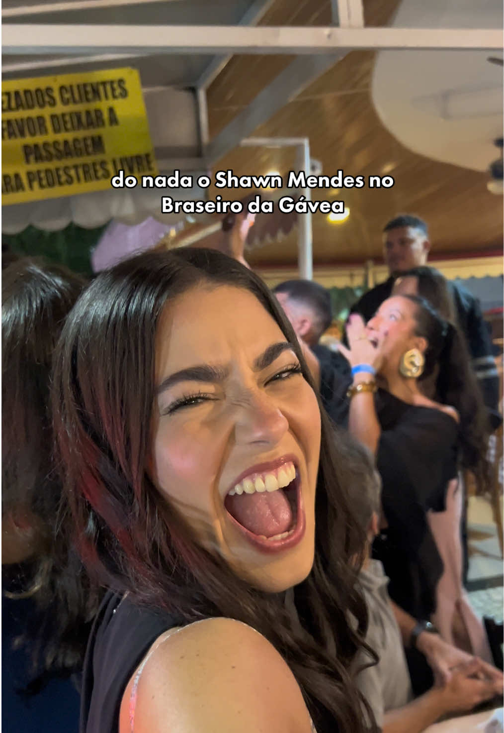 nada mais aleatorio hahahahahah #shawnmendes 