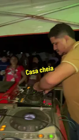 Casa cheia #f250explosiva #som #automotivo #barradocordaMA #paredao