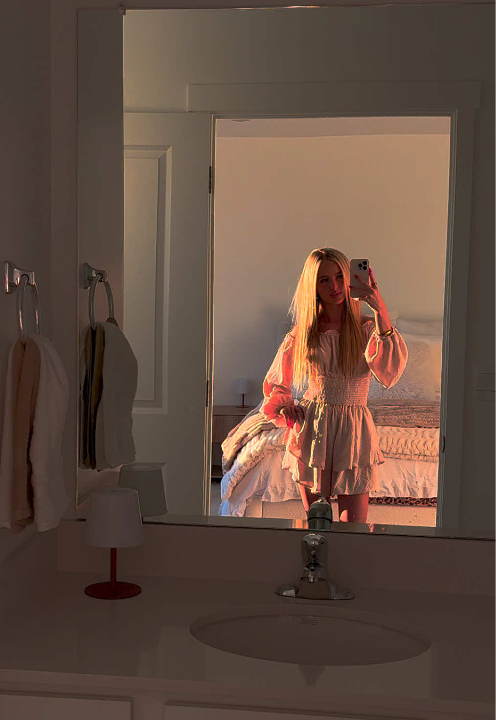 🧡🧡🧡 #outfitinspo #lipsync #utah #lilyjean #sunsetlighting 