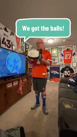 #denverbroncos #denverbroncosfans #broncoscountry #sportmemorabilia #happyhusband 