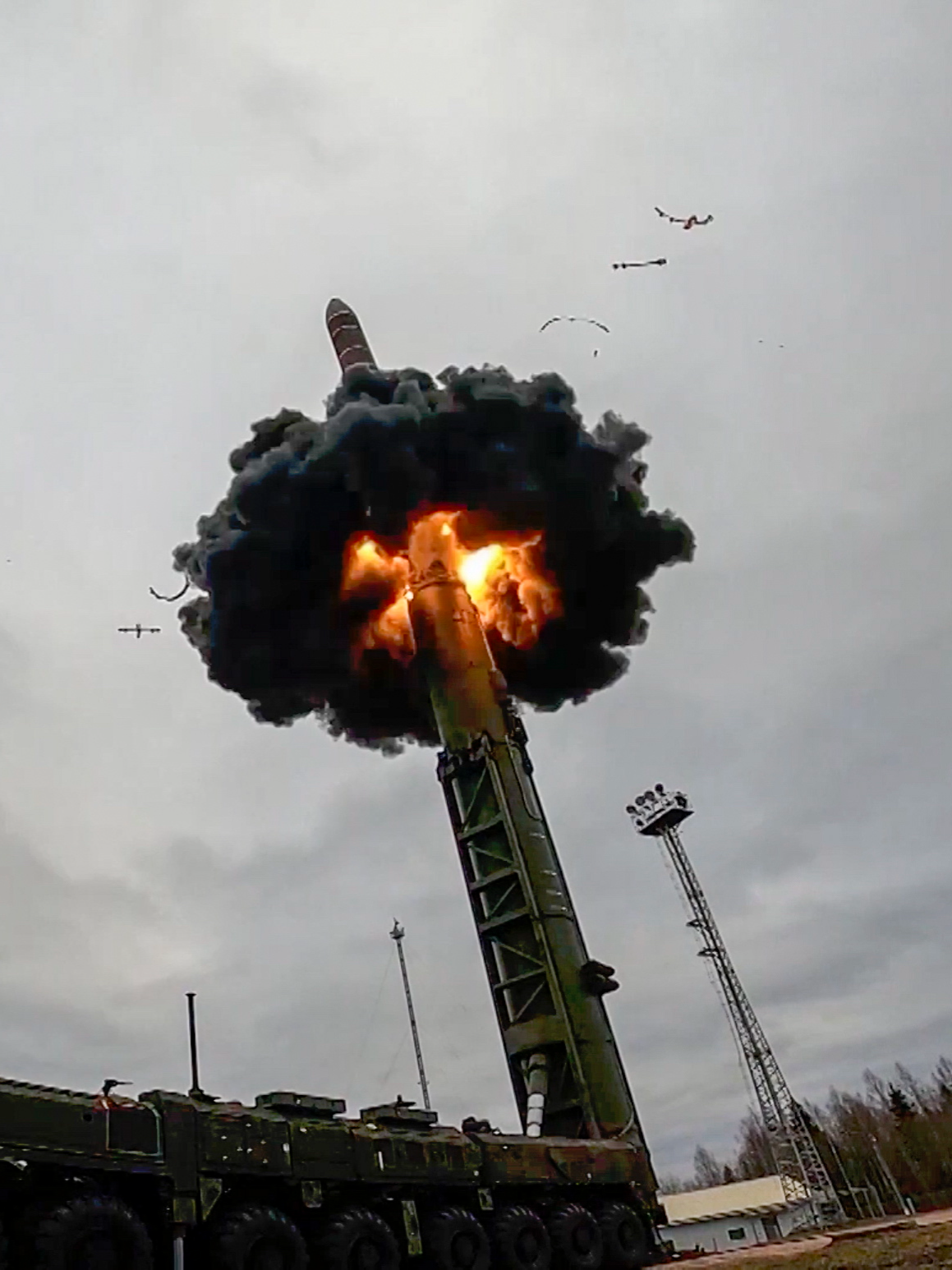 🚨💥INESPERADO Rusia lanza Advertencia Militar DIRECTA a EEUU tras Alerta de INCURSION  en Venezuela Youtube : youtube.com/c/KrauserReichGames Twitter X : https://twitter.com/KrauserReich Facebook : https://www.facebook.com/KrauserreichGamesOficial Tiktok : @krauserreichnews #donaldtrump #iran #new #tiktoknews #noticias #ultimahora #noticiastiktok #ucrania #rusia #hoy #eeuu #tiktokviralvideos #militarytiktok