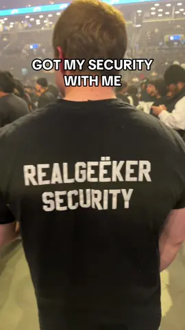 YALL FW MY SECURITY #playboicarti #kencarson #destroylonely #antagonisttour #bensuarezfr 