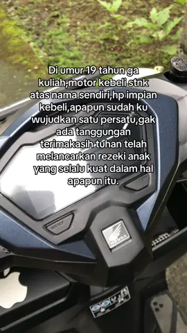 Jangan lupa bersyukur #vario125new #vario125 #varionistyindonesia #variogen2 ##matteblue 