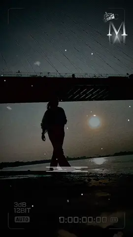 مين في الدنيا دي شايل شيلتي 🖤🥀 #التوينز_ماركتينج #كرستال💎👑 #🎶✨Mona_krestal 