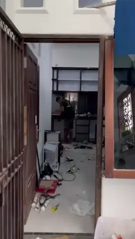 Dapur Kitchen set Aluminium.. More Info 082225253862 #kitchenset #kitchensetaluminium #dapurestetik #aguskitchenset #fyppppppppppppppppppppppp 