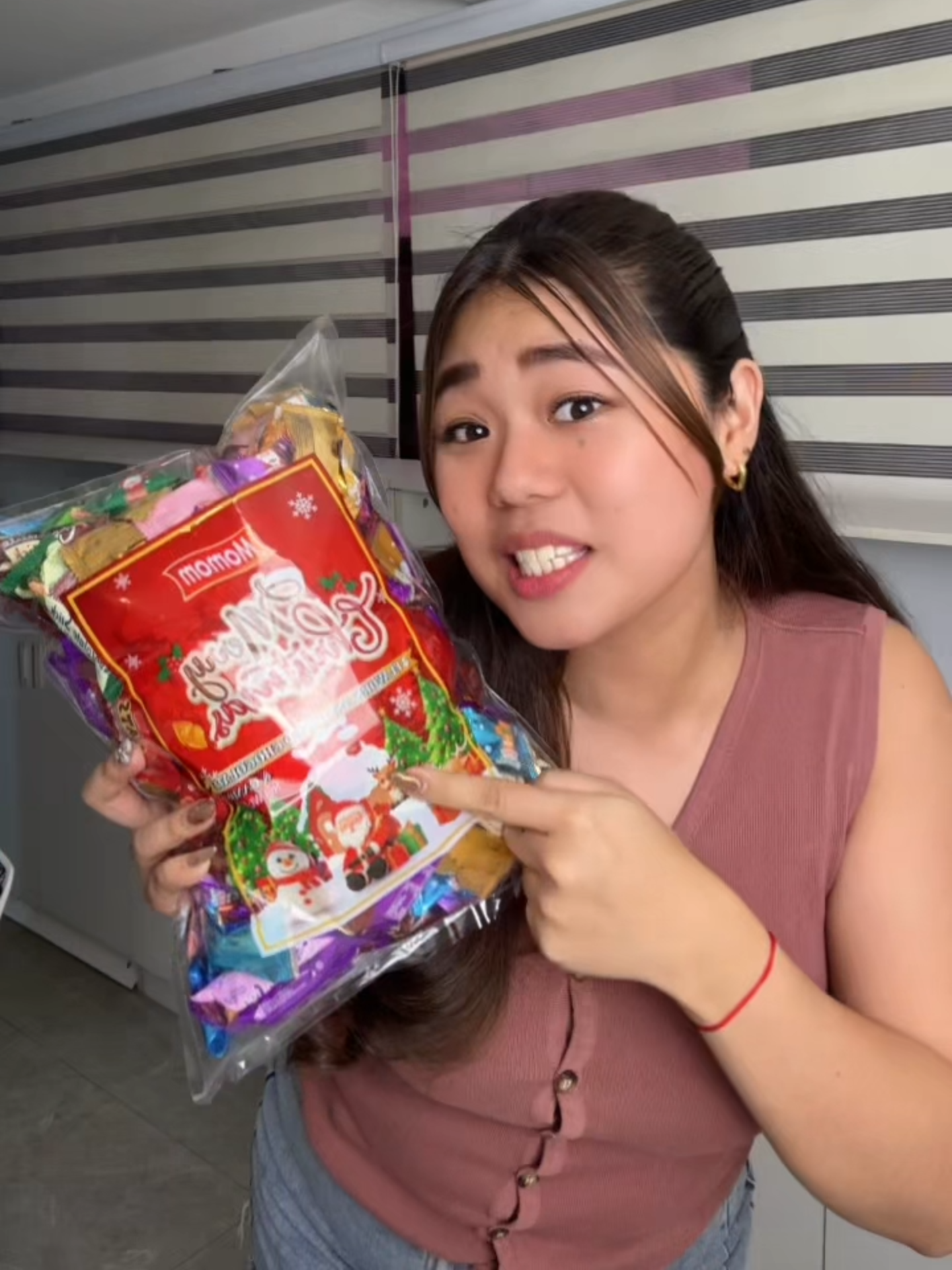 christmas assorted chocolate checkout na!#TikTokShopOnTrend #GiftIdea #Chocolates