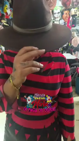 El equipo Merlin con todo🧙🏼‍♂️ #tiendamerlin #fyp #disfraz #trend 