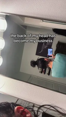 messy bun 💁‍♀️ #fyp#foryoupage#hairtok#momlife 