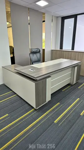 Bàn giao bàn giám đốc BGĐ2016-CG38 #noithatvanphong #thicongnoithat #vanphong #noithat256 #256furniture 
