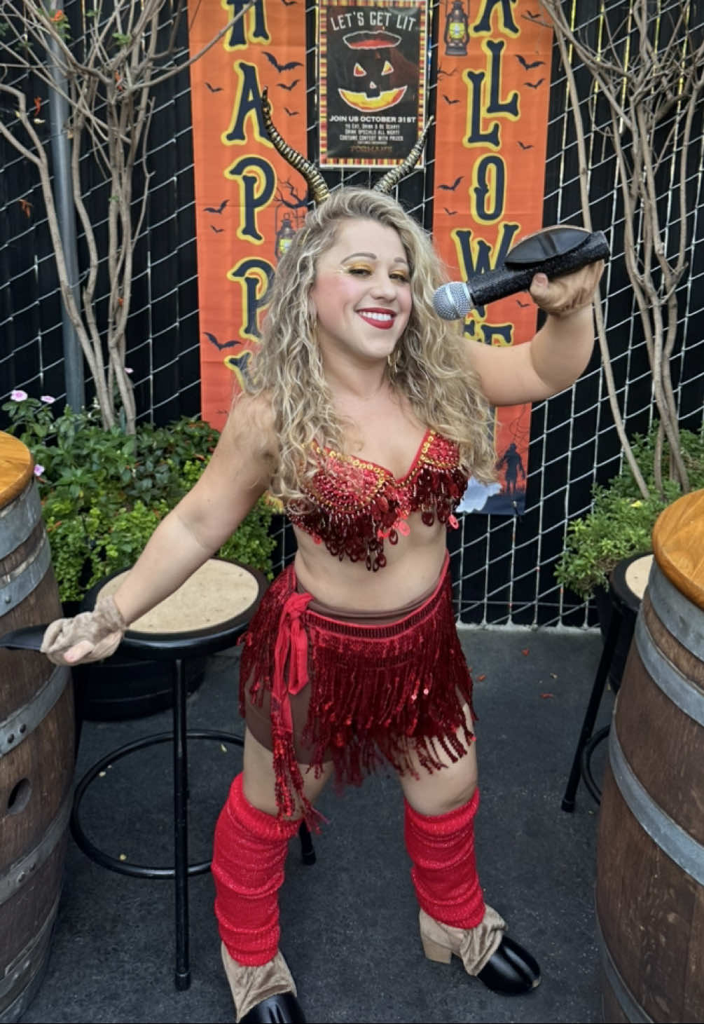 How could I not pick up a @McDonald’s Zootopia happy meal before work!!👏🏻 #zootopia #happymeal #food #unboxing #mcdonalds 