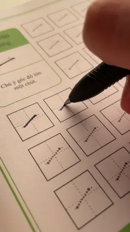 Vở luyện các nét cơ bản chữ Hán #nhtbooks #luyenvietchuhan #luyenchuhanmoingay #luyenchuhan 