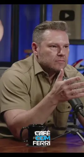 Esse governo atual é uma farsa!#cafecomferri #clipfyleague #clipfyferri #fy #viral 