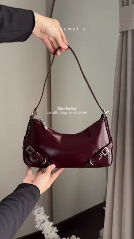 Tas classic maroon cakep banget @Jims Honey #camille #taswanita #classicbag #shoulderbag #jimshoney 