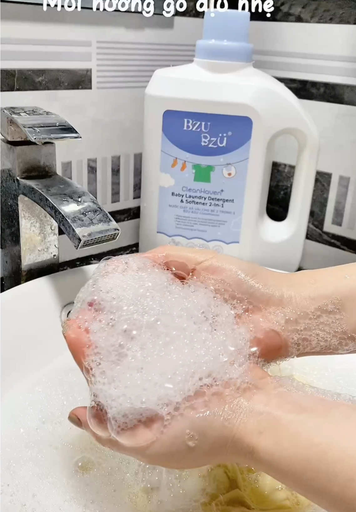 Nước giặt xả 2in1 #bzubzu an toàn lành tính cho cả làn da nhạy cảm của bé #nuocgiatxa #dochobe #mebim 