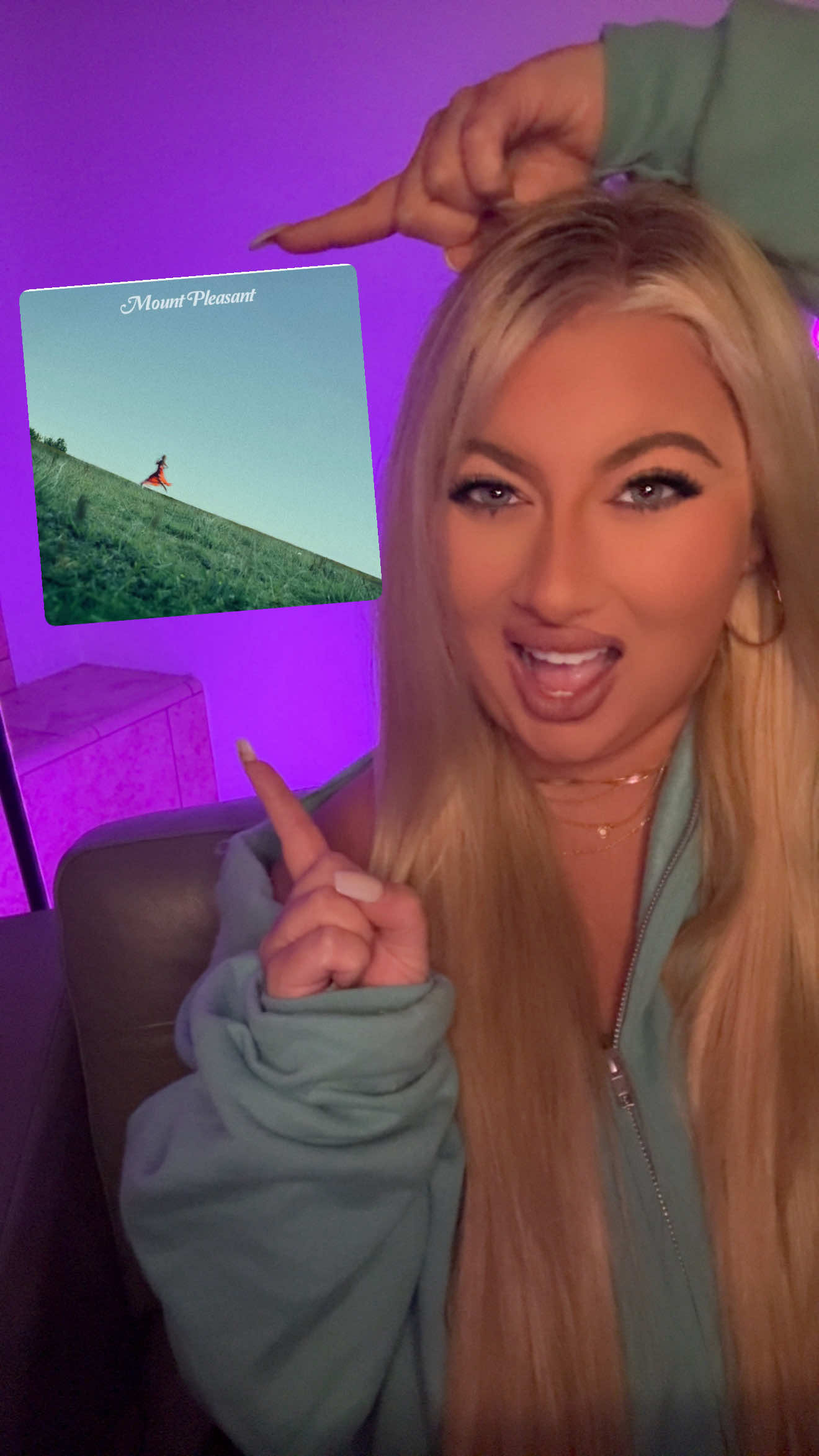 I am so excited NEW MUSIC FROM @Kelsea Ballerini IS MY FAVORITE THING EVER. 🤍 🌳 #kelseaballerini #fyp #kelseaballerinitok #mountpleasant #isitinparks 