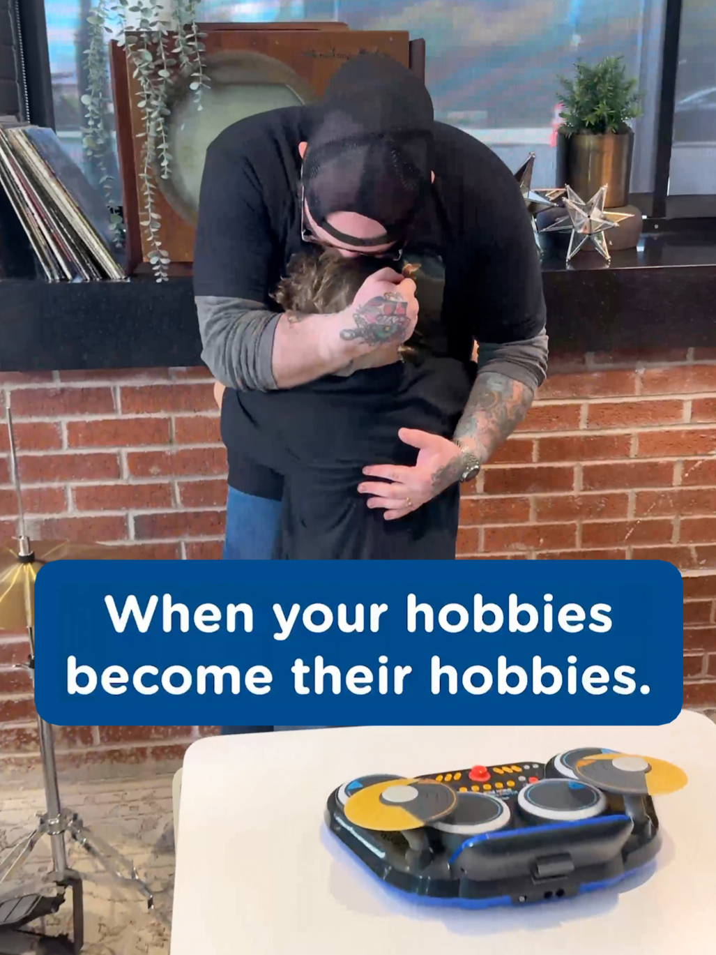 Just like Papa. 🥁 Kidi Star Drum Pad is always a hit for kids age 5+, letting them try out 20 different drum styles including rock, marching band, metal and jazz - so they’ll be sure to find a set that fits their style. They can play along with over 30 built-in songs, or connect to your own music using bluetooth or line-in audio. Coach mode shows them all about beats, fills and more, or they can play to their own beat in Free-Play mode! #VTechToys #Made4Kids #GiftIdeas