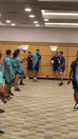 Te dejamos esta perlita: Así estaban estos CHADS a horas de jugar una Final. Aura, mistica. Decile como quieras😉