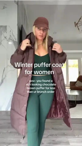 Why does brown make everything look more expensive? This coat is so warm, water repellent, and hundreds less than the other trending puffer coat #pufferjacket #winteroutfitinspo #weekendoutfitideas #coolgirlstyle 