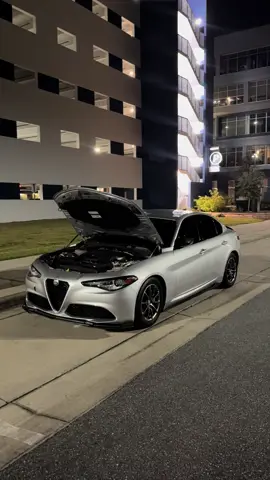 Luckily mine broke on me while I was 5 mins away from home. Unfortunately still was out for a week since I had to wait on shipping.  #alfaromeogiulia #carsoftiktok #carfyp #alfaromeo #relatable 