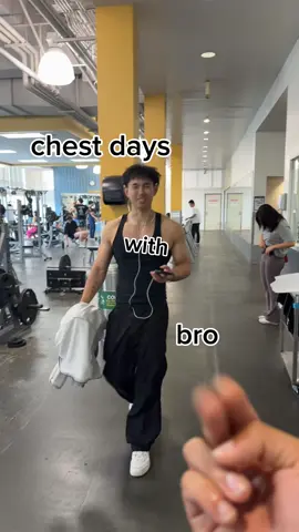 having a great training partner is optimal <3 #GymTok #bodybuilding #aestheticphysique #lifting #aesthetics 