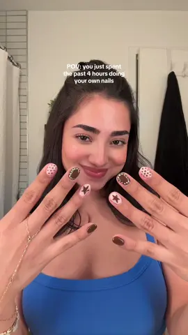 Every part of my body is cracking #diynails #nailsathome #gelnails #nailart 