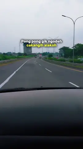 Mompong gik ngudeh pasemangat alakoh.  #katakata #madura #CapCut  #hallo_tretan 