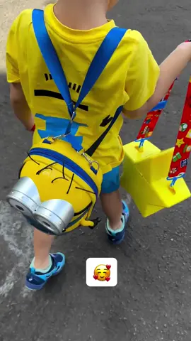 Outfit sekolah hari ini kuning kuning #rayyanzamalikahmad #rayyanza #cipung 