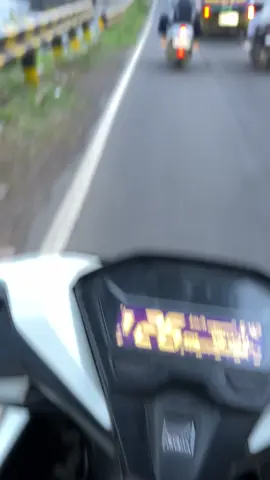 Siapa yang gak tau tempat ini coba😁 #banyuwangi #wongsorejo_banyuwangi #gwd#senja #ip13 