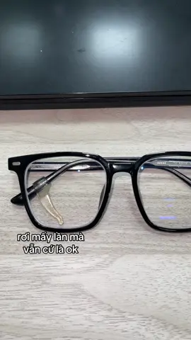 gọng kính mắt #1m8thieu2cm #gongkinh #gongkinhcan #gongkinhgiare #kinhmat 
