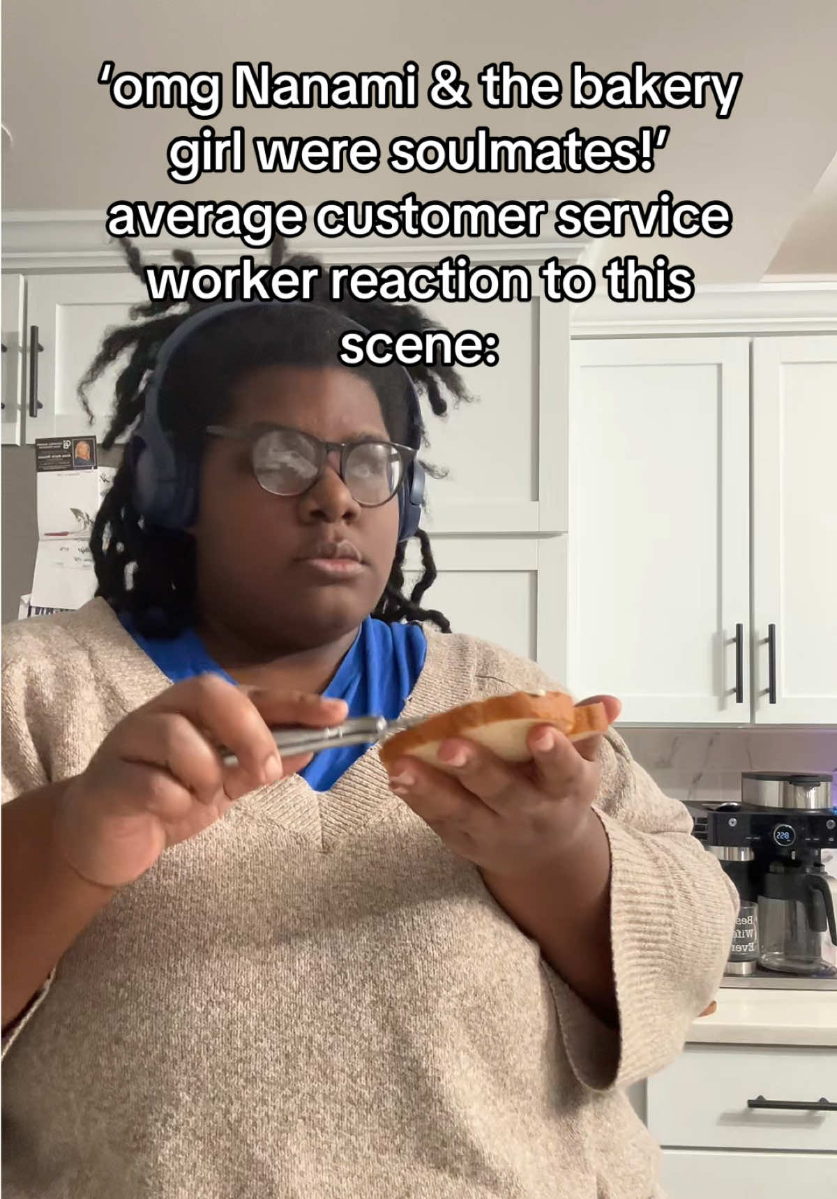 love him down but I’d be asking the manger to call the lady for him #nanamikento #nanami #jjk #anime #jujutsukaisen 