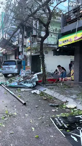 Con đường Ngô Mây tại Quy Nhơn sau bão số 13 đổ bộ.#baoso13.