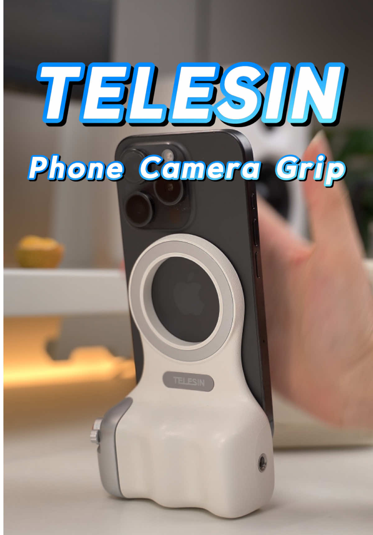 Magnetic Phone Camera Shoot Hand Grip #phoneaccessories #light #cameragrip #handlegrip #smartphone #magnetic #contentcreator #viral #phonegrip #bluetoothremote #vloggear #perfectselfie #tiktokfinds #magnetictripod #tripod #spotlightfinds #telesin #NovaTopFinds #TikTokShopRestock#TikTokShopBlackFriday #TikTokShopCyberMonday#gifts 