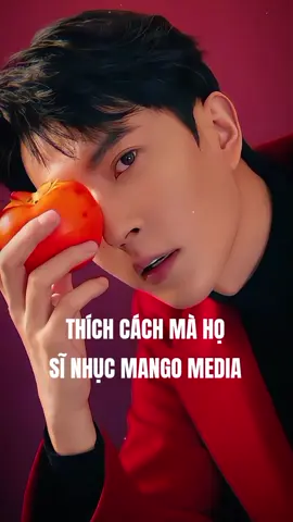 Khán giả đồng loạt hô vang 