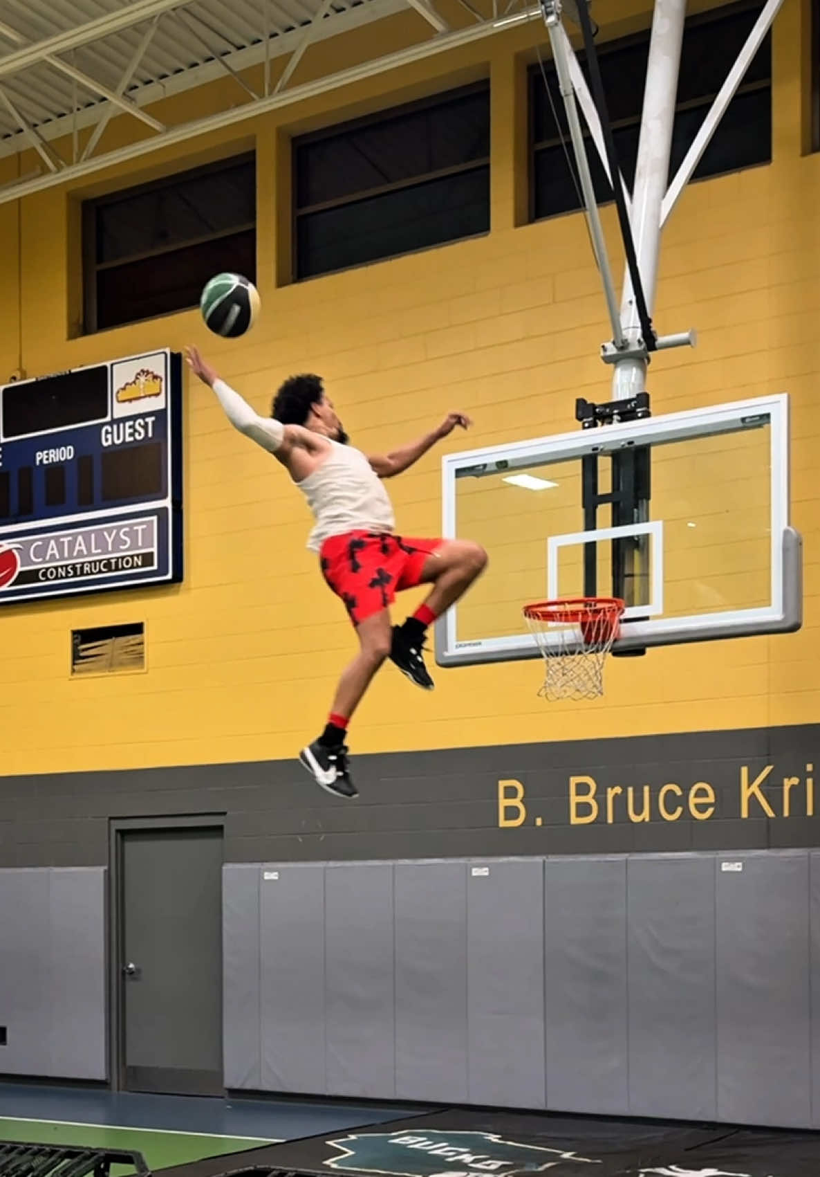 Nothing But Worlds First’s 🌍🥇🐐🚀 It’s Ok To Hate, I Would Hate Me Too 😈🤧😮‍💨🖕🏽 Add fuel to this fire 🔥⛽️🤯💥 I’m SO HUNGRY🎒 #milwaukee #bucks #rimrockers #caidensdad #benedetto        