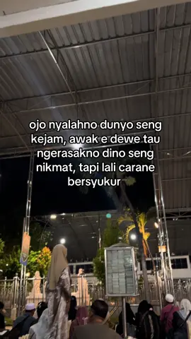 mugi” dadi wong seng katah syukur e🤲🏻.. #ziarah #creatorsearchinsight #sunanampel #wisatareligi #sunanampelsurabaya 