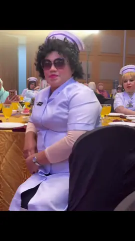 Ya Jamilah disini. Nurse dulu kayuh basikal. Beg besi dulu dulu. Beg bidan. Beg mahal! #JMkayuhBasikal #GimikSeminar