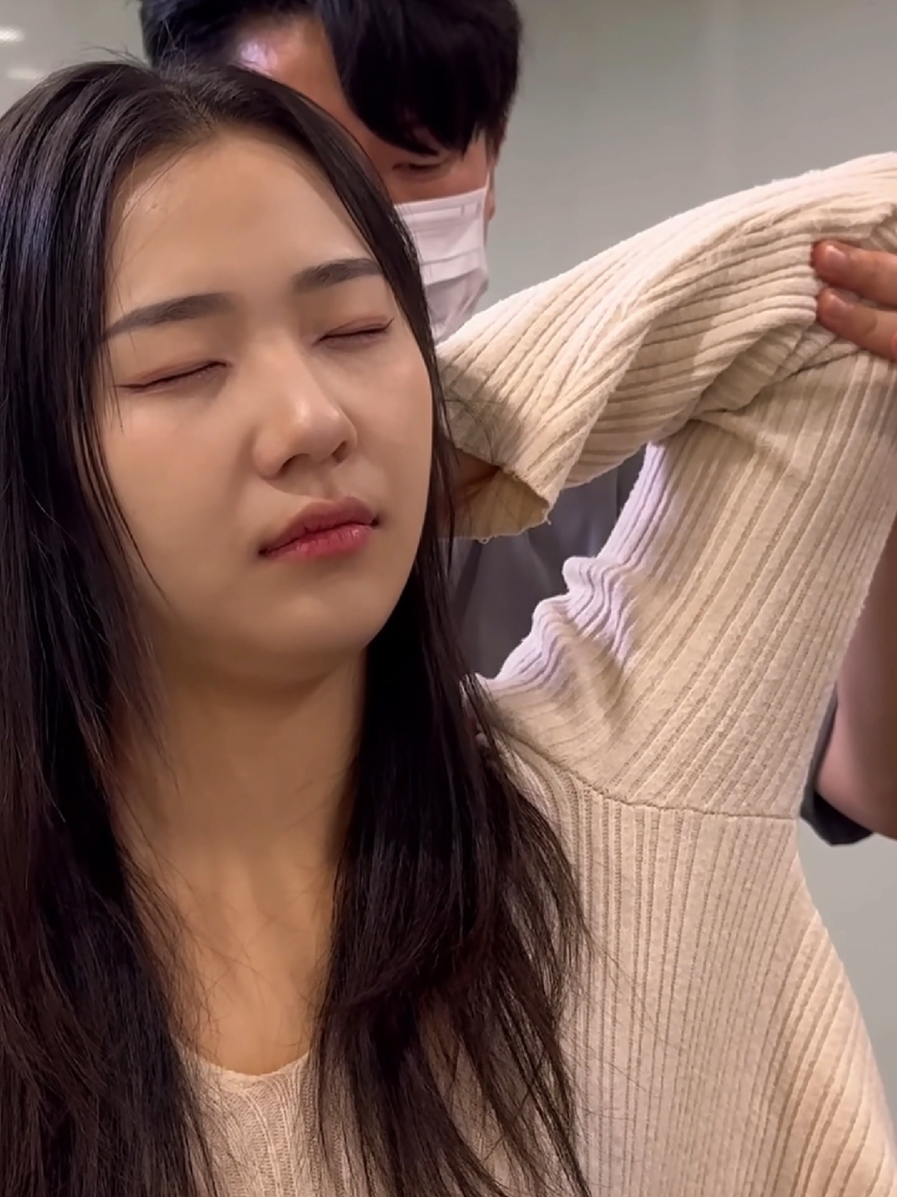 #asmr #asmrsounds #asmrmassage #chiropractic #chiropractor 