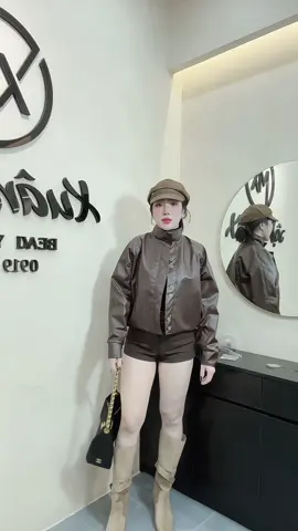 Áo khoác da #xuhuongtiktok #vairal #thoitrangnu #hottrend #hottrend 