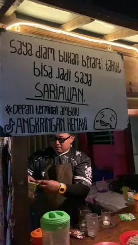 Ok🤘#angkringankemaki #depanterminalambulu #jember24jam #ambulu24jam 