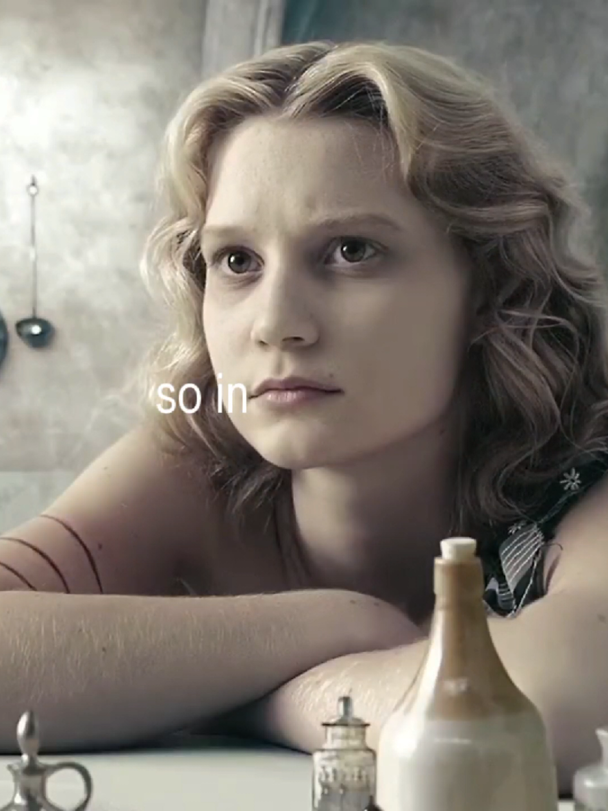 the best movie of all time... #aliceinwonderland #movie #viral 