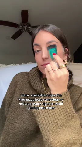 busy busy busy over here keeping my eyes healthy 🌞 #eyecaretips #lashmites #makeupremoval #eyehealth 