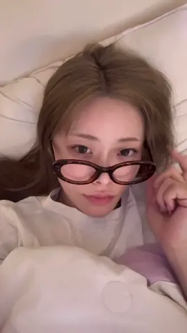 🧡Click, You’re Glam 🔫 #VELVET_TRIGGER  #I_MET_U #YERIN  #아이멧유 #예린 